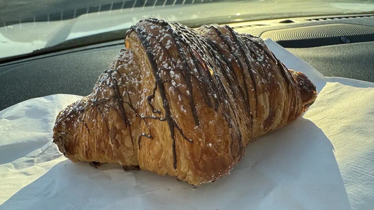 Aux Merveilleux de Fred – french bakery in Brompton, London